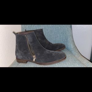 John Varvatos dark blue suede zip up boots.